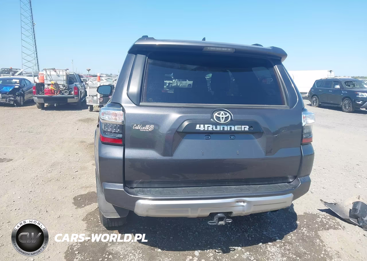 2018 Toyota 4Runner Trd Off Road VIN:JTEBU5JR3J5557542 - 16