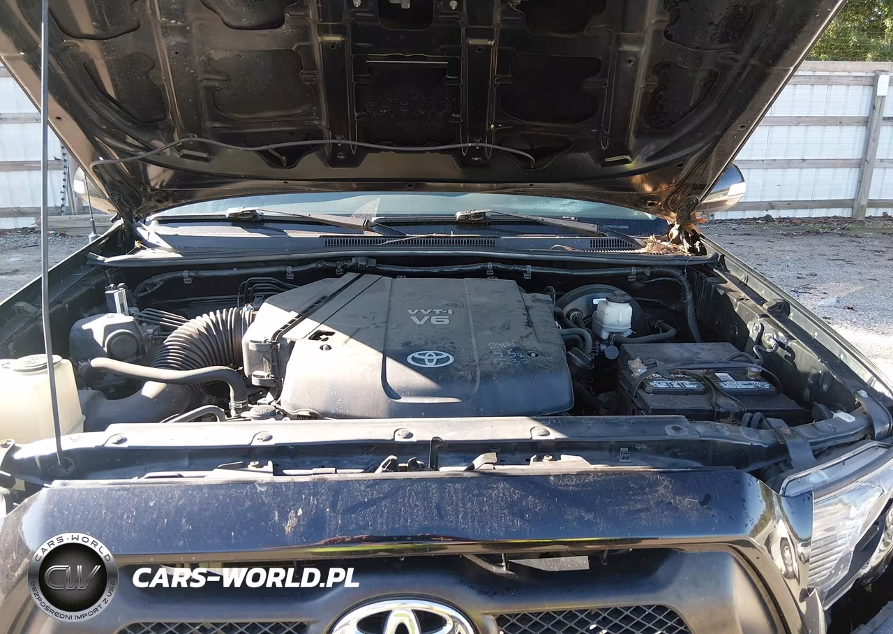 2013 Toyota Tacoma V6 VIN:5TFLU4EN2DX064776 - 10