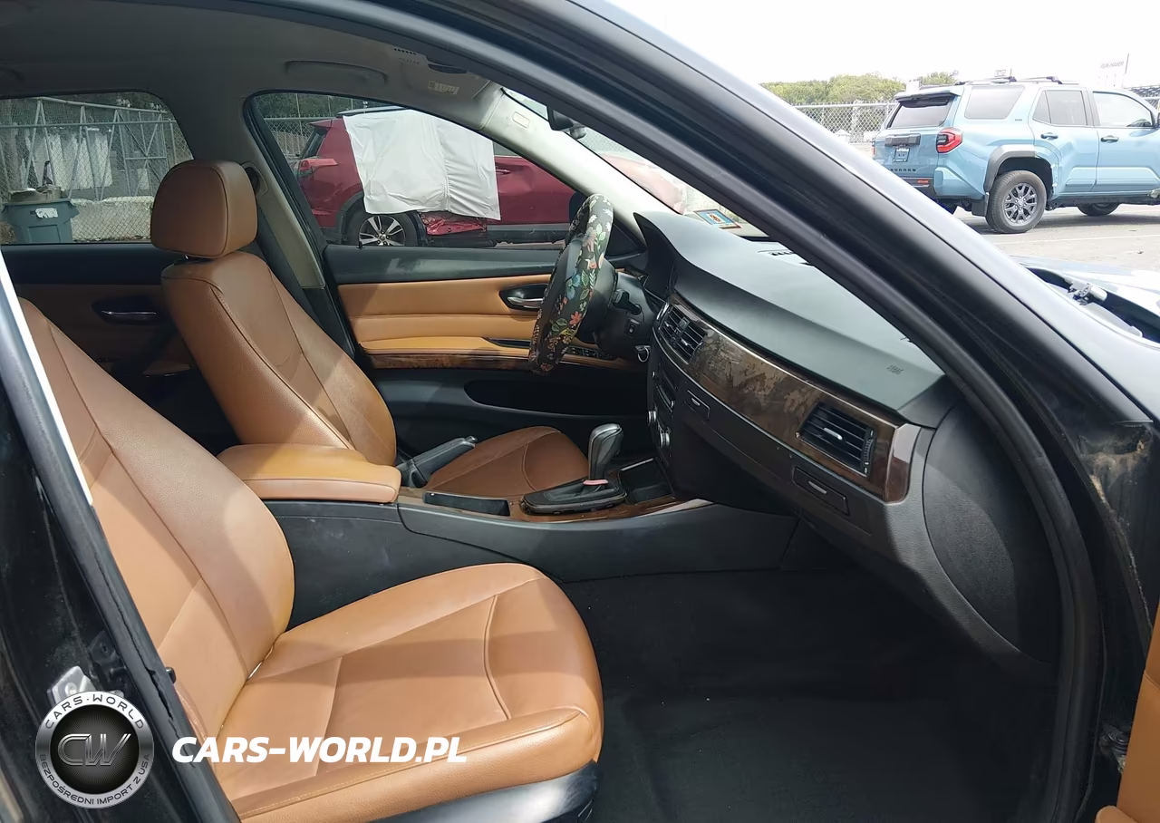 2011 BMW 328I xDrive VIN:WBAPK5C56BA655402 - 5