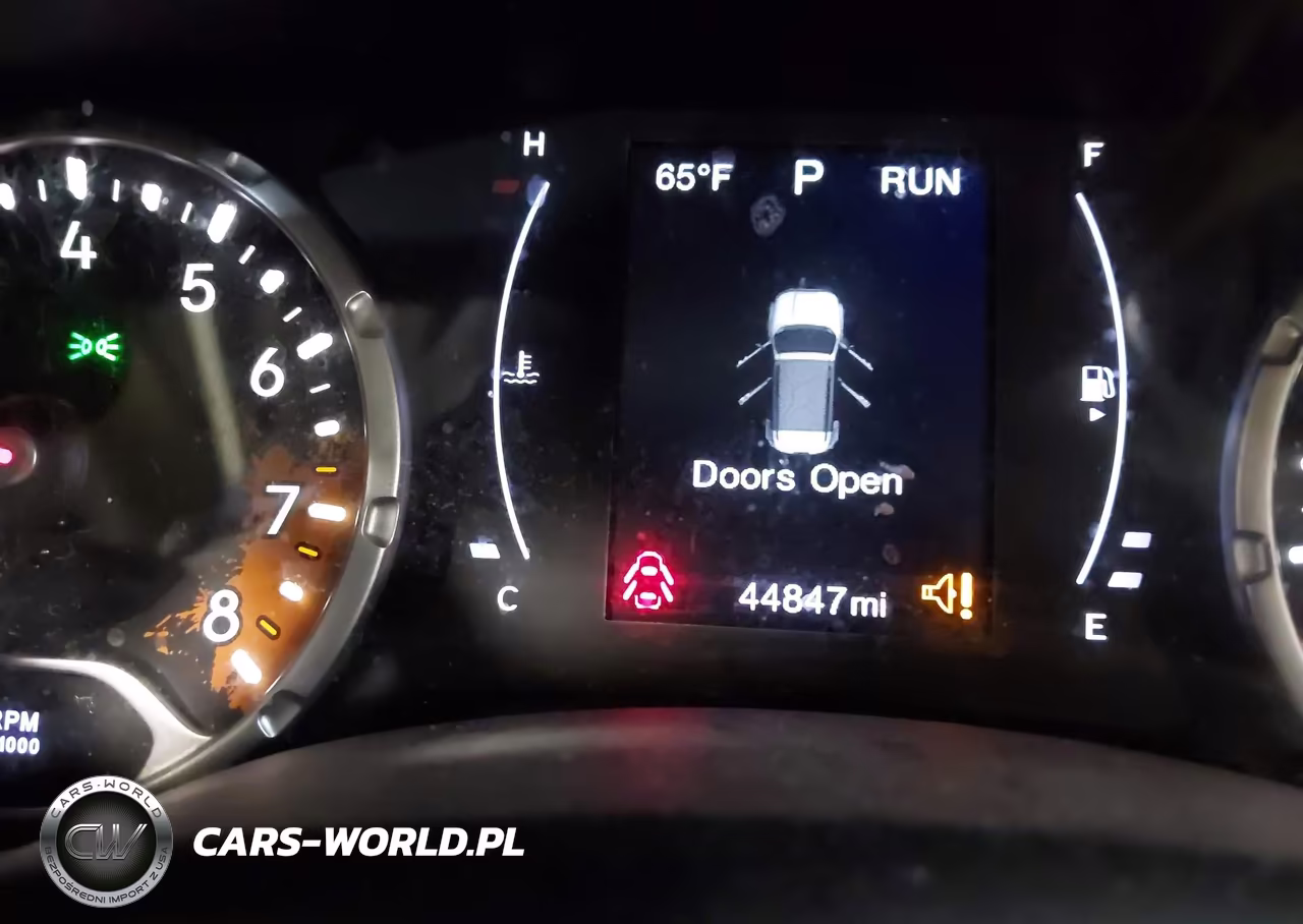 2018 Jeep Renegade Sport 4X4 VIN:ZACCJBAB2JPH69391 - 15