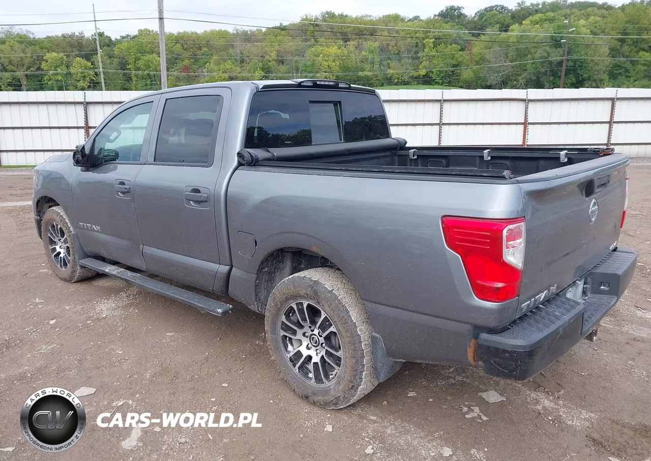 2017 Nissan Titan Platinum Reserve-Pro-4X-S-Sl-Sv VIN:1N6AA1EJ5HN557720 - 3