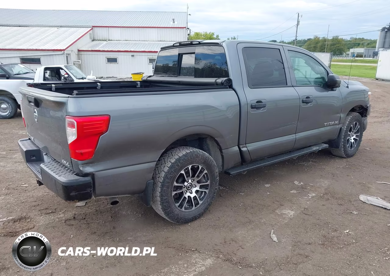 2017 Nissan Titan Platinum Reserve-Pro-4X-S-Sl-Sv VIN:1N6AA1EJ5HN557720 - 4