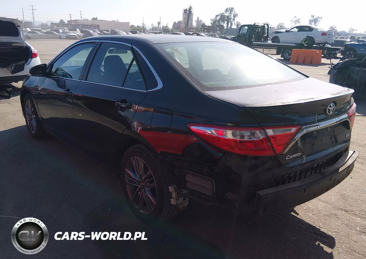 2016 Toyota Camry Se VIN:4T1BF1FK4GU190311 - 3