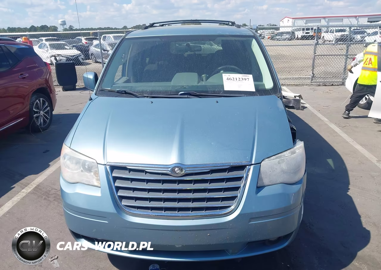 2010 Chrysler Town & Country Touring VIN:2A4RR5DX0AR368391 - 13