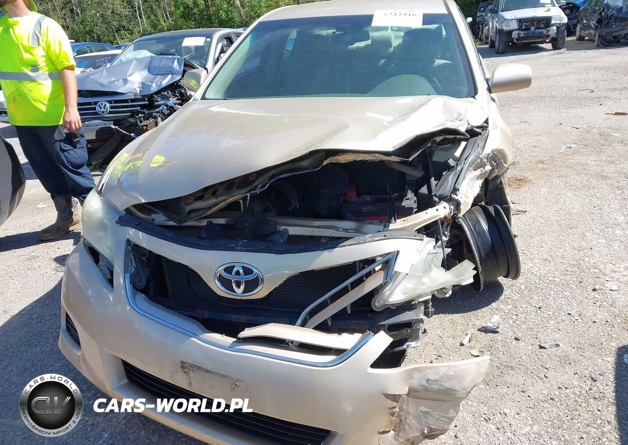 2010 Toyota Camry Le VIN:4T4BF3EK1AR066040 - 12