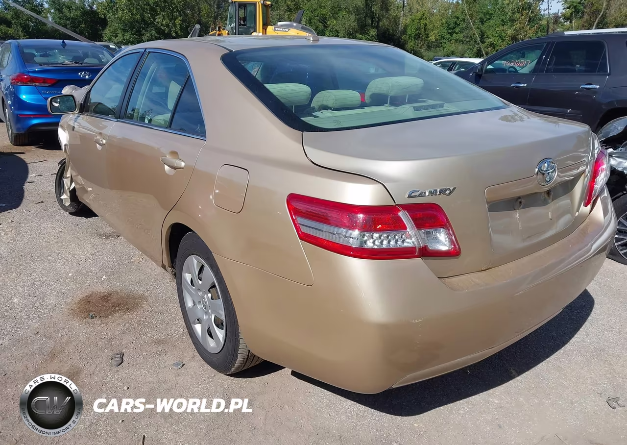 2010 Toyota Camry Le VIN:4T4BF3EK1AR066040 - 3