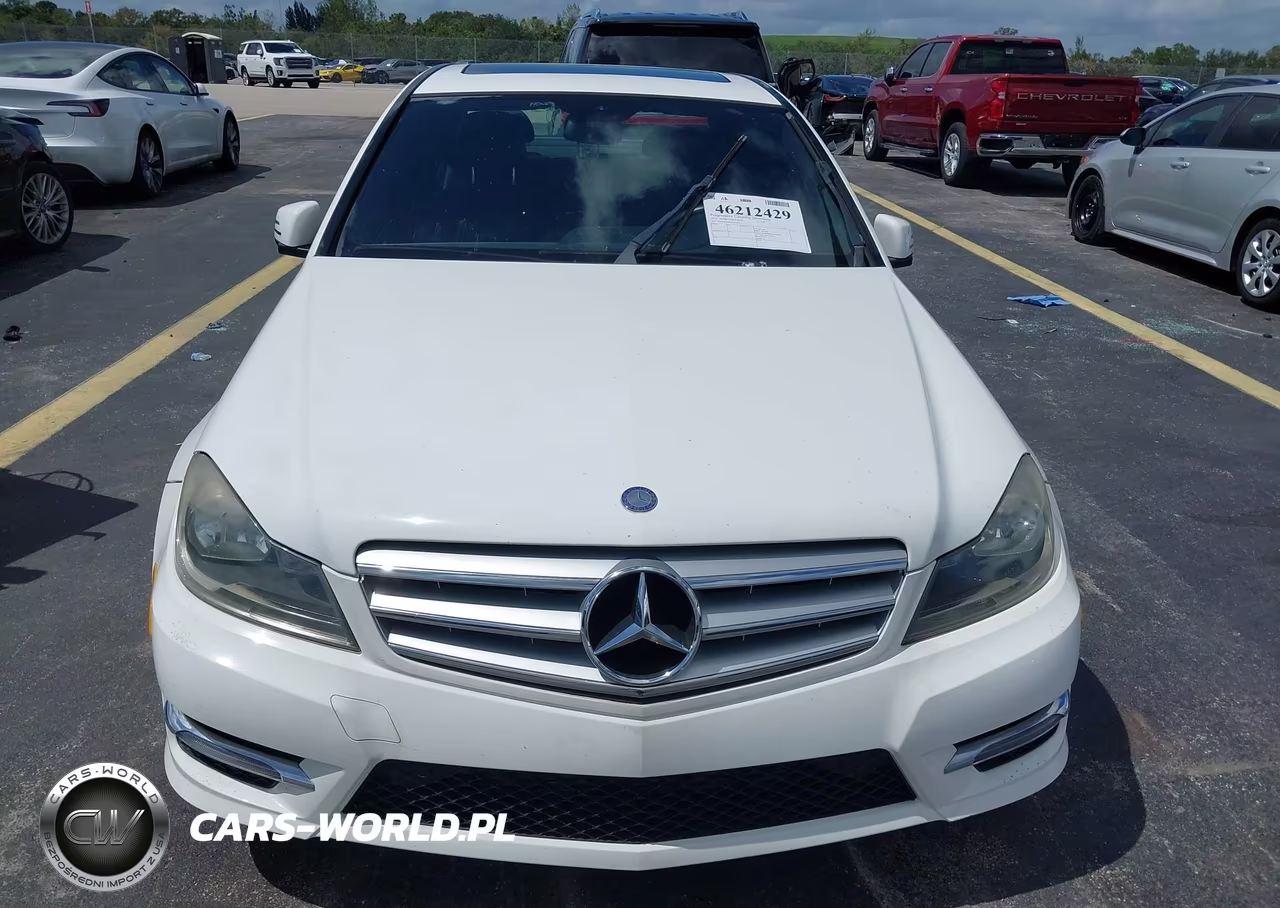2013 Mercedes-Benz C 250 Sport VIN:WDDGF4HB5DR293881 - 6