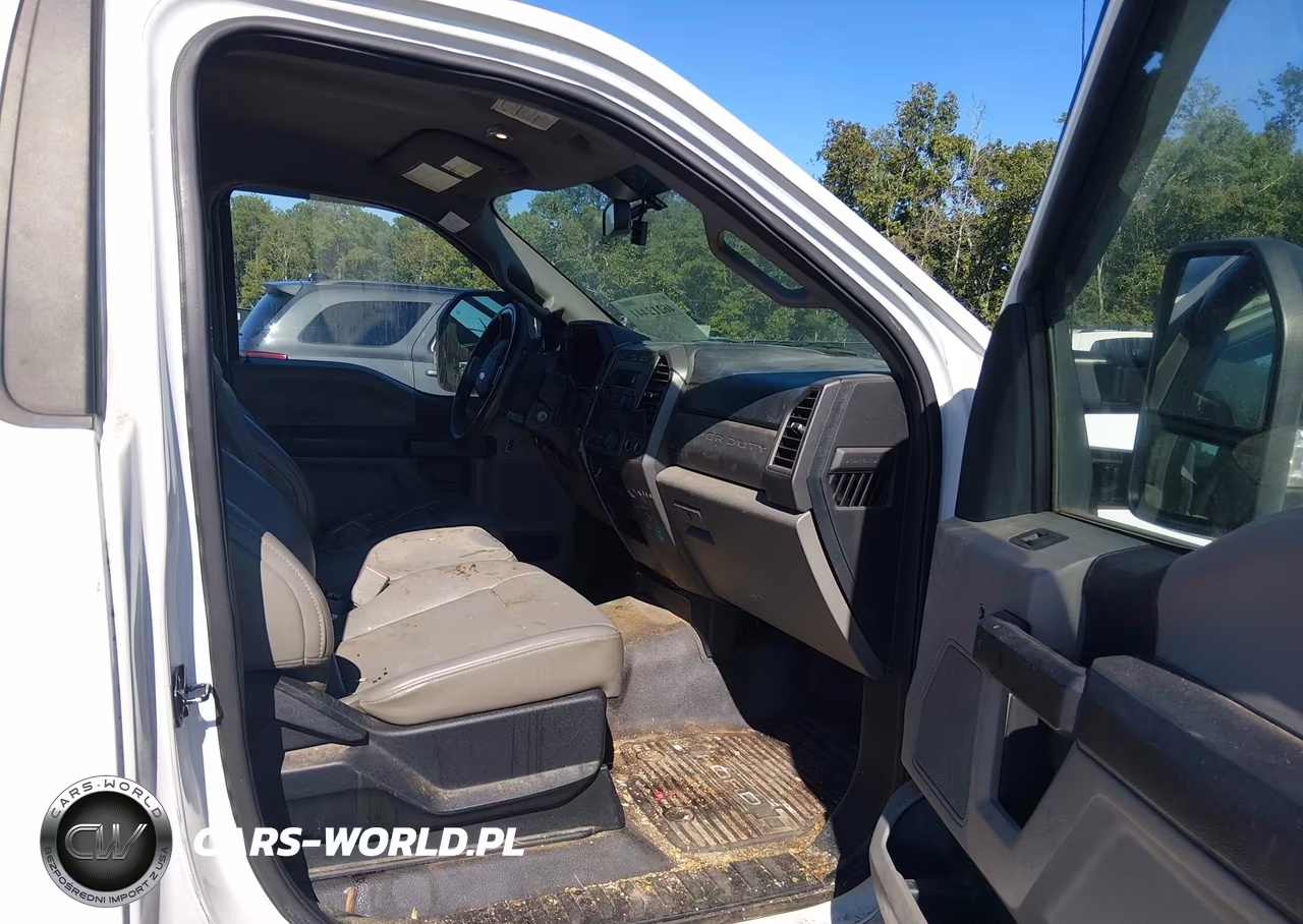 2018 Ford F-250 Xl VIN:1FTBF2A61JEB23395 - 5