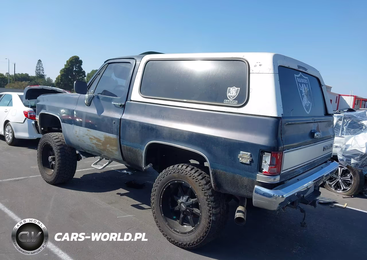 1988 Chevrolet Blazer V10 VIN:1GNEV18K5JF189205 - 3