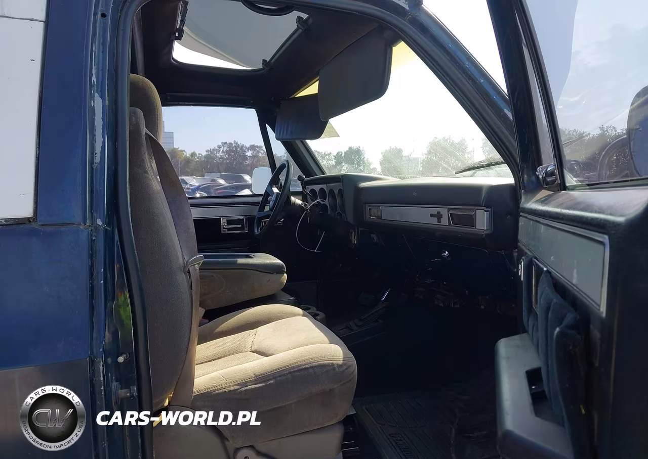 1988 Chevrolet Blazer V10 VIN:1GNEV18K5JF189205 - 5