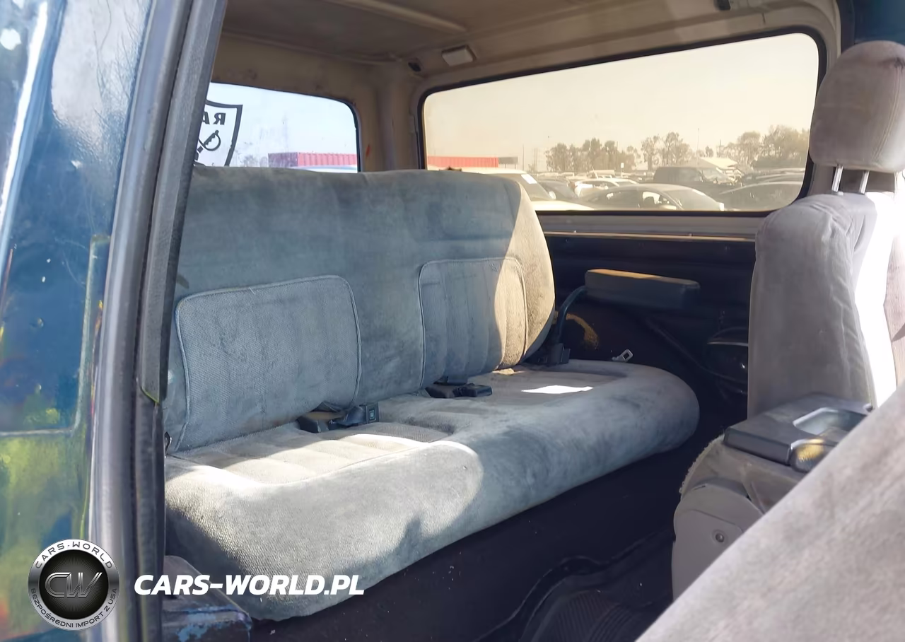 1988 Chevrolet Blazer V10 VIN:1GNEV18K5JF189205 - 8