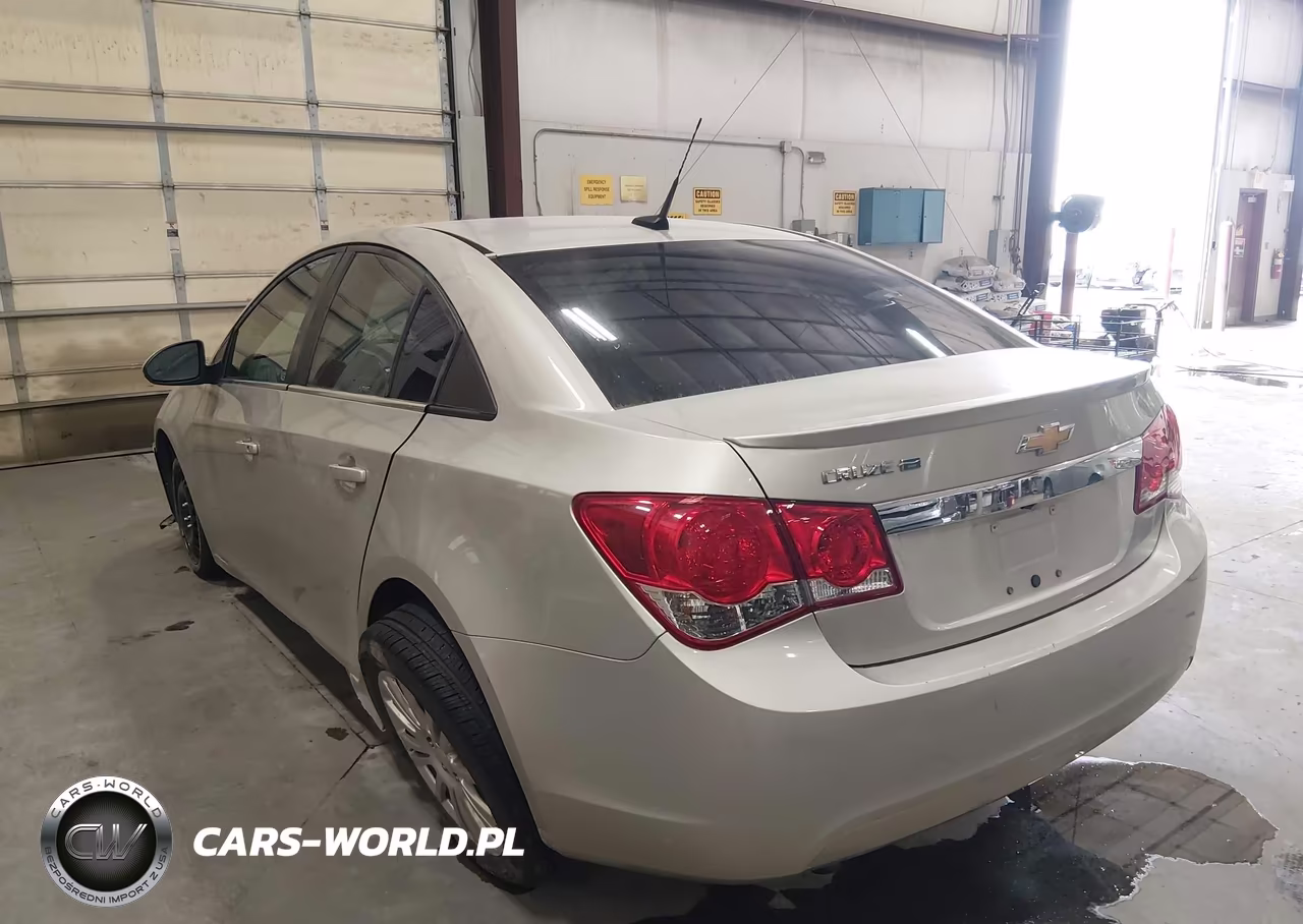 2013 Chevrolet Cruze Eco Auto VIN:1G1PH5SB3D7182933 - 3