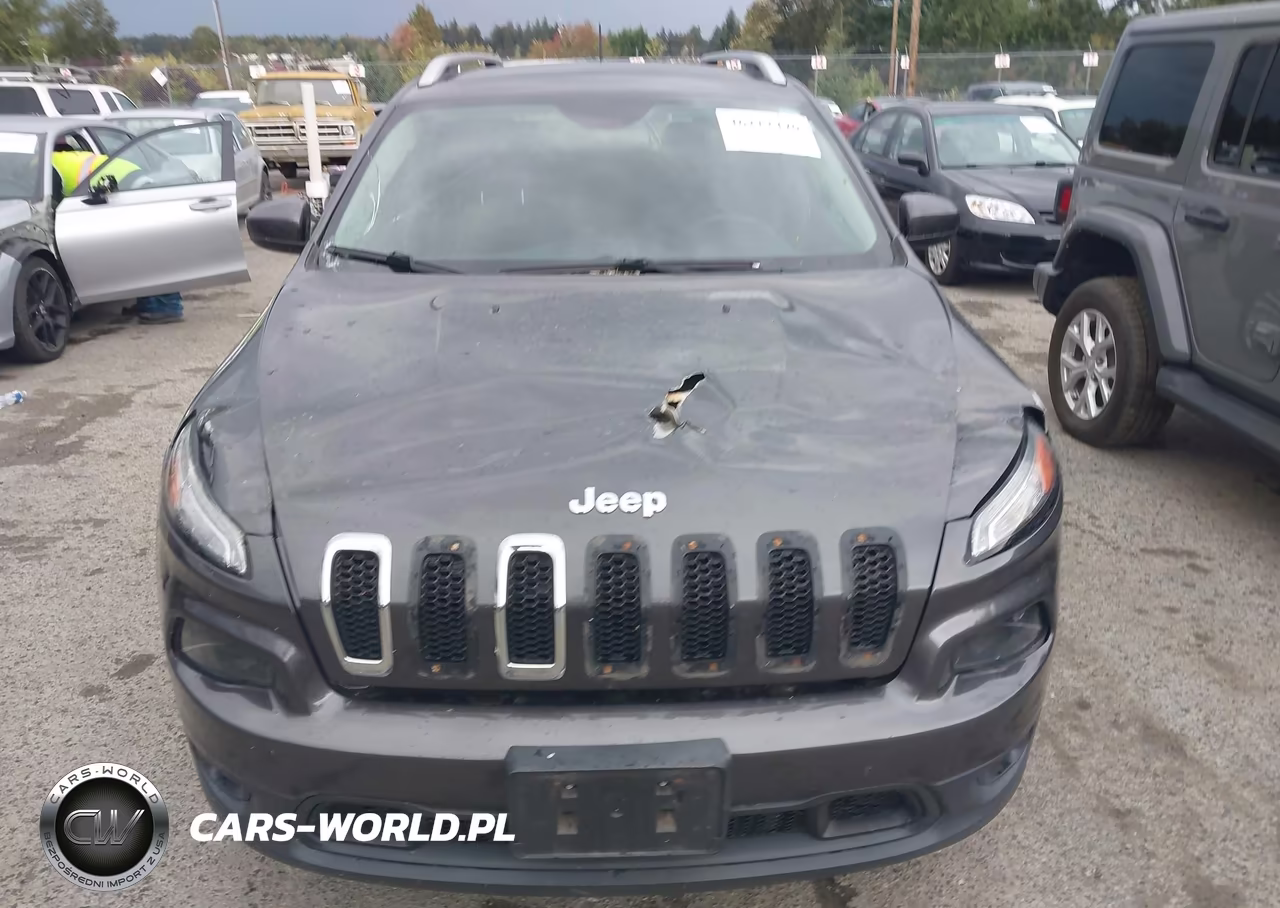 2015 Jeep Cherokee Latitude VIN:1C4PJMCS4FW639326 - 13
