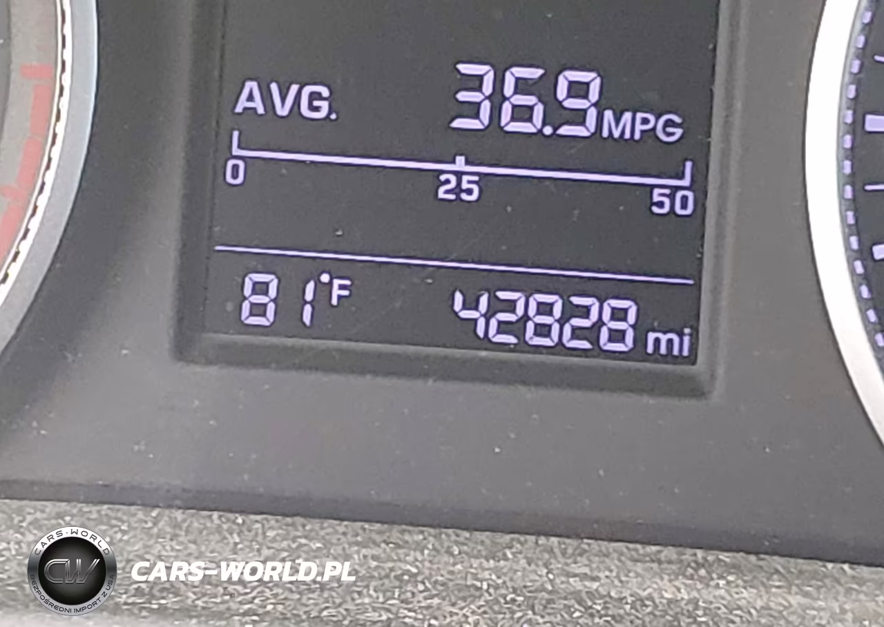 2019 Hyundai Elantra Se VIN:5NPD74LFXKH485001 - 18
