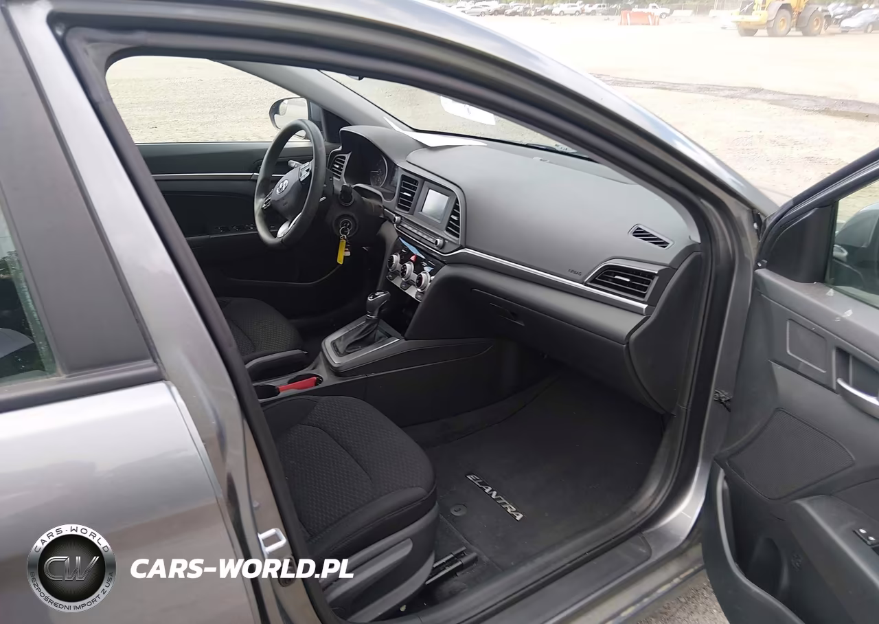 2019 Hyundai Elantra Se VIN:5NPD74LFXKH485001 - 5