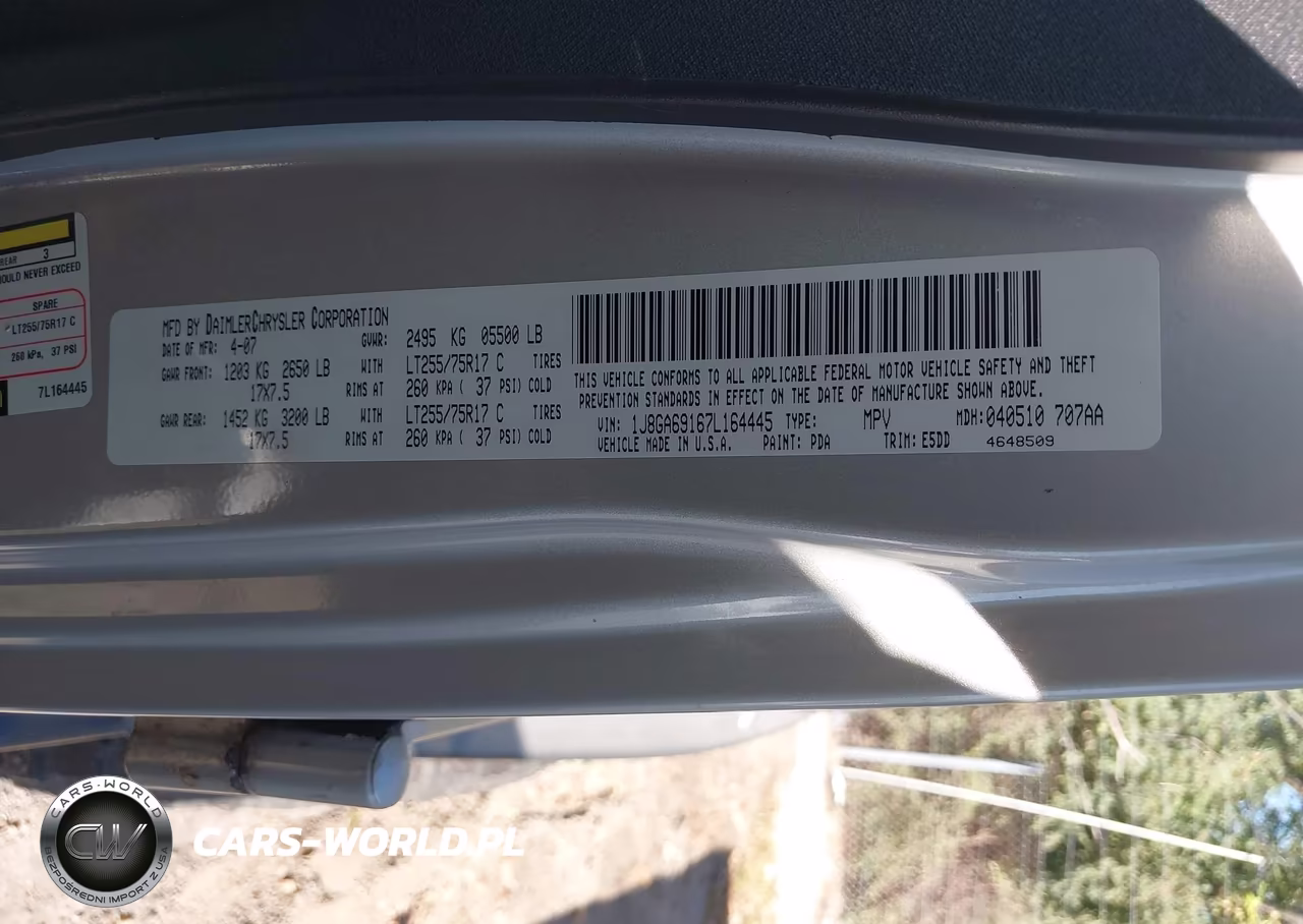 2007 Jeep Wrangler Unlimited Rubicon VIN:1J8GA69167L164445 - 9