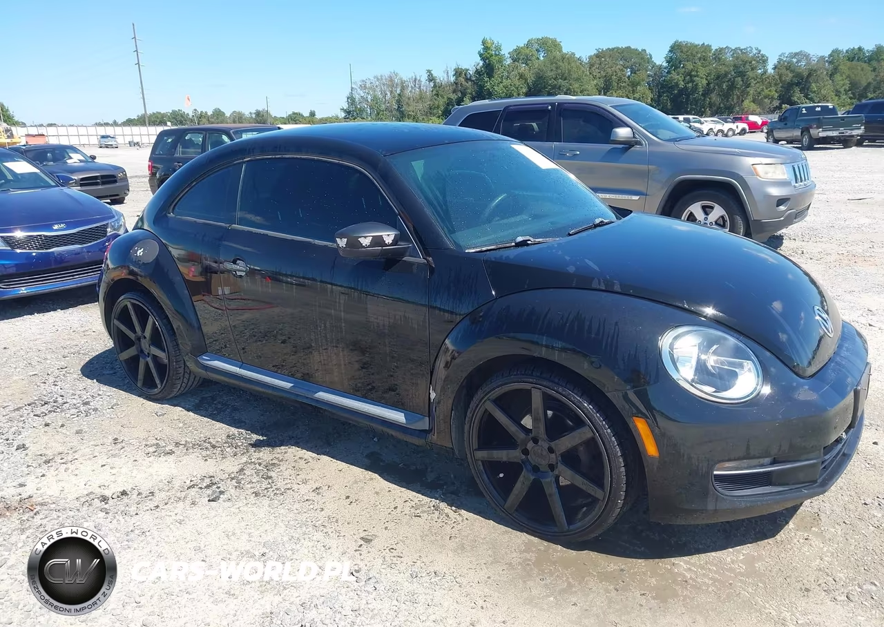 2012 Volkswagen Beetle Entry VIN:3VWFP7AT6CM646682 - 1