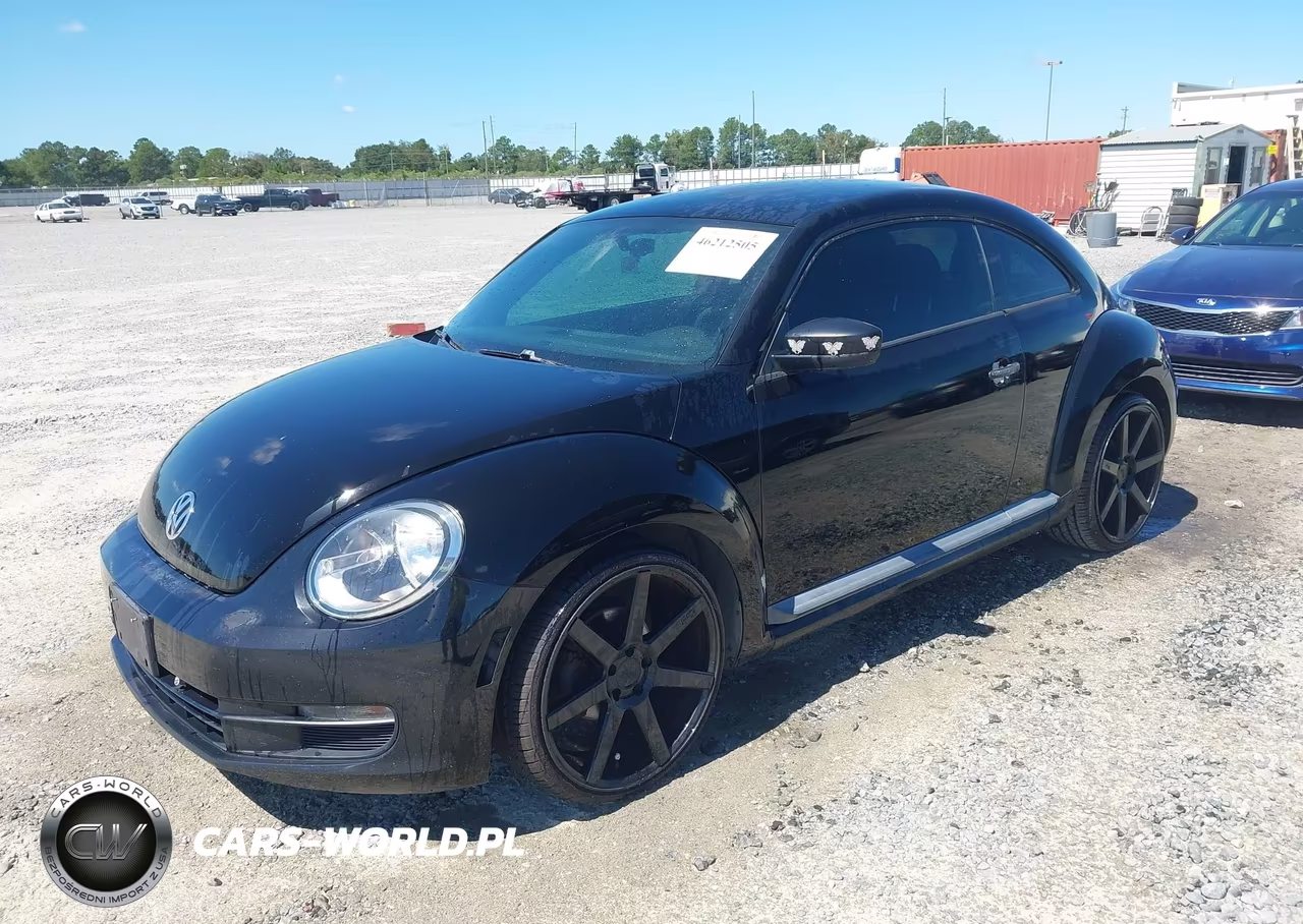 2012 Volkswagen Beetle Entry VIN:3VWFP7AT6CM646682 - 2