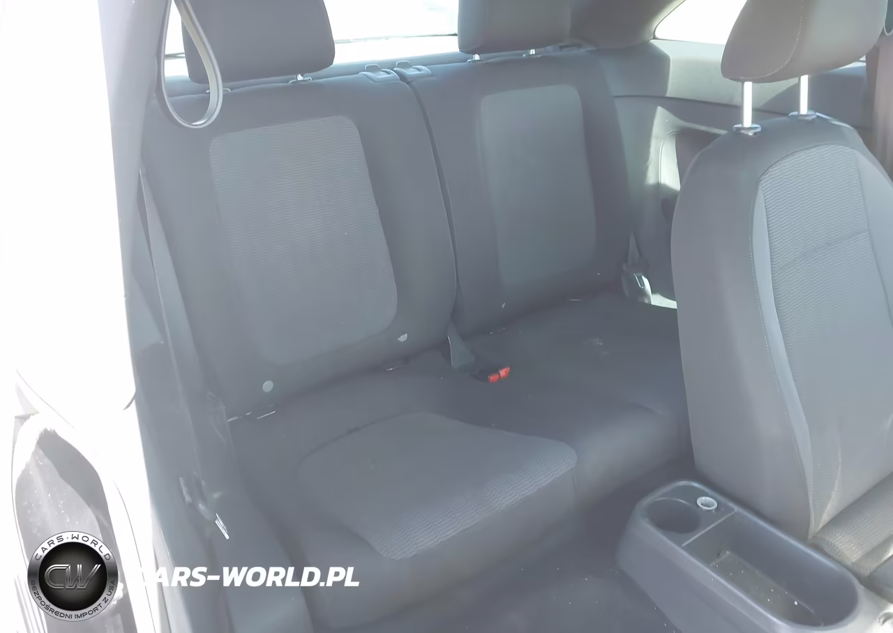 2012 Volkswagen Beetle Entry VIN:3VWFP7AT6CM646682 - 8