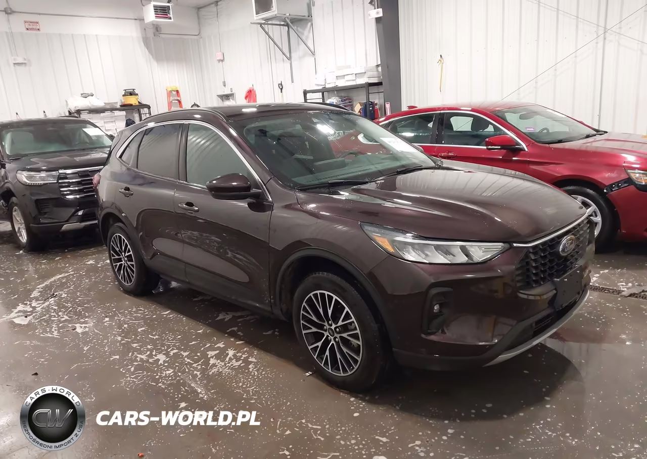 2023 Ford Escape Phev VIN:1FMCU0E15PUA90103 - 13