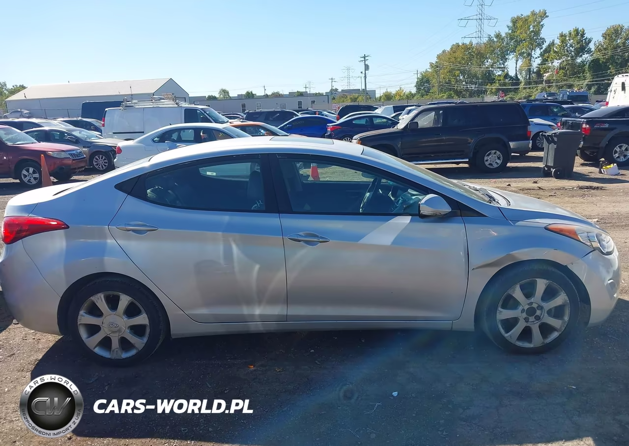 2013 Hyundai Elantra Gls VIN:KMHDH4AE4DU918422 - 13