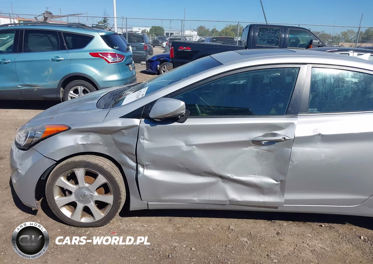 2013 Hyundai Elantra Gls VIN:KMHDH4AE4DU918422 - 6