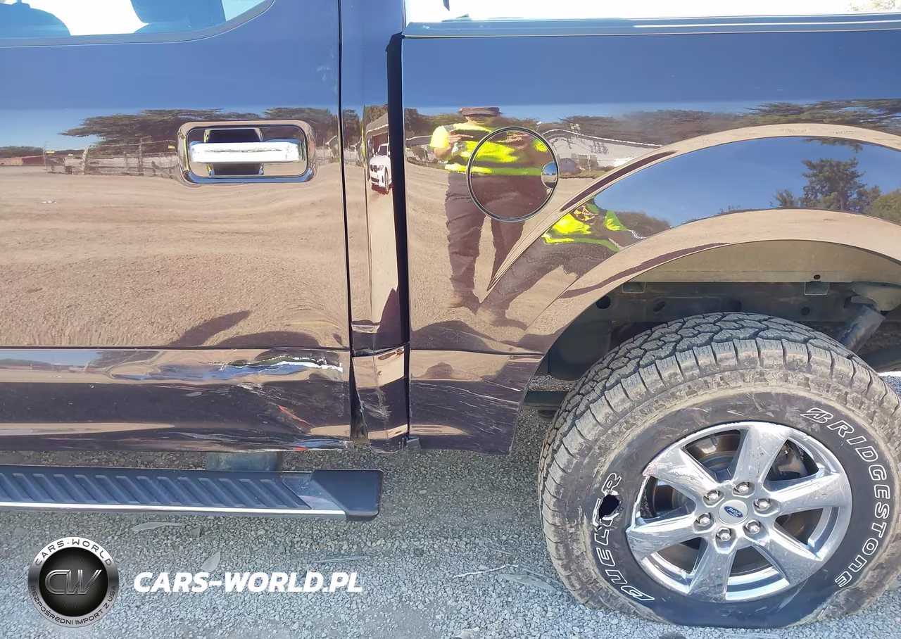 2019 Ford F-150 Xlt VIN:1FTEW1E59KFB89178 - 18