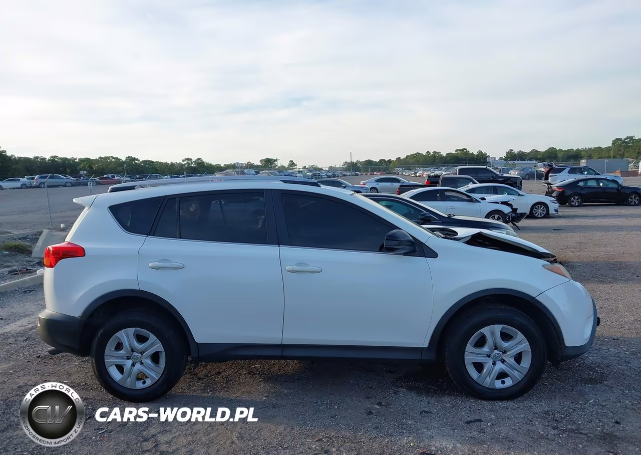 2015 Toyota Rav4 Le VIN:JTMZFREV5FD046939 - 13