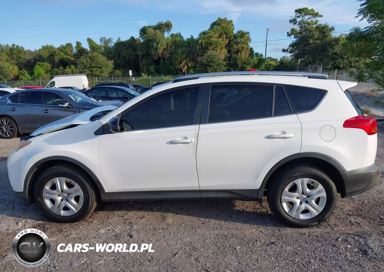 2015 Toyota Rav4 Le VIN:JTMZFREV5FD046939 - 14