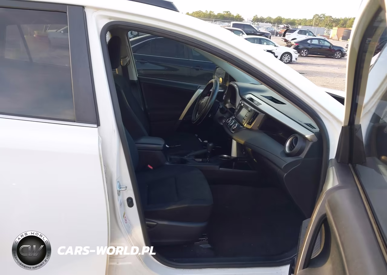 2015 Toyota Rav4 Le VIN:JTMZFREV5FD046939 - 5