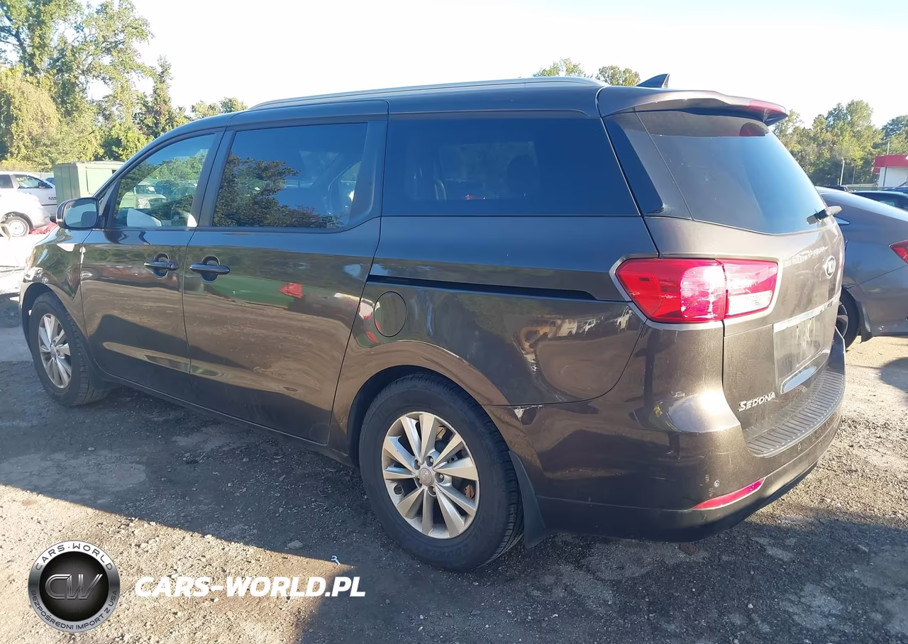 2018 Kia Sedona Lx VIN:KNDMB5C16J6349143 - 3