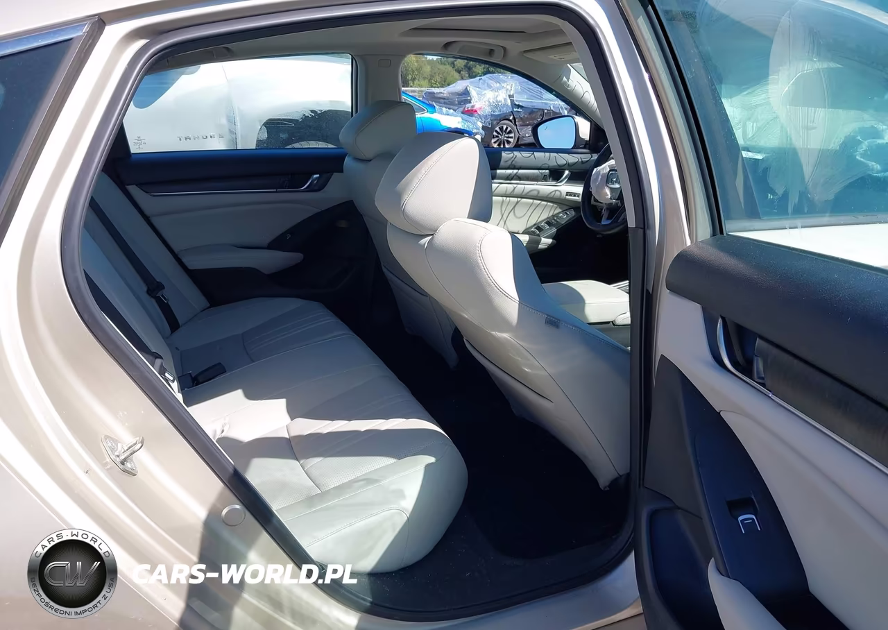 2018 Honda Accord Ex-L VIN:1HGCV1F62JA216249 - 8