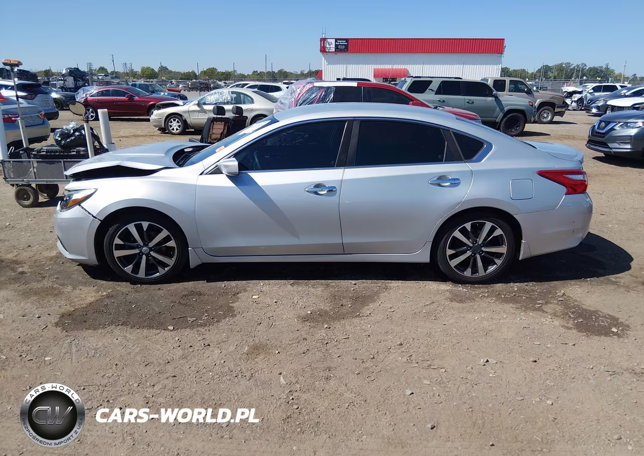 2016 Nissan Altima 2.5 Sr VIN:1N4AL3AP8GC264560 - 14