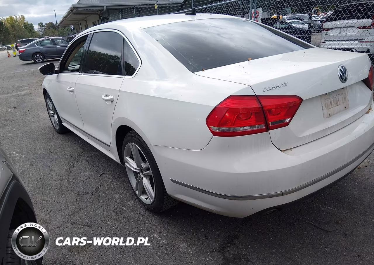 2012 Volkswagen Passat 2.0L Tdi Se VIN:1VWBN7A39CC093239 - 3
