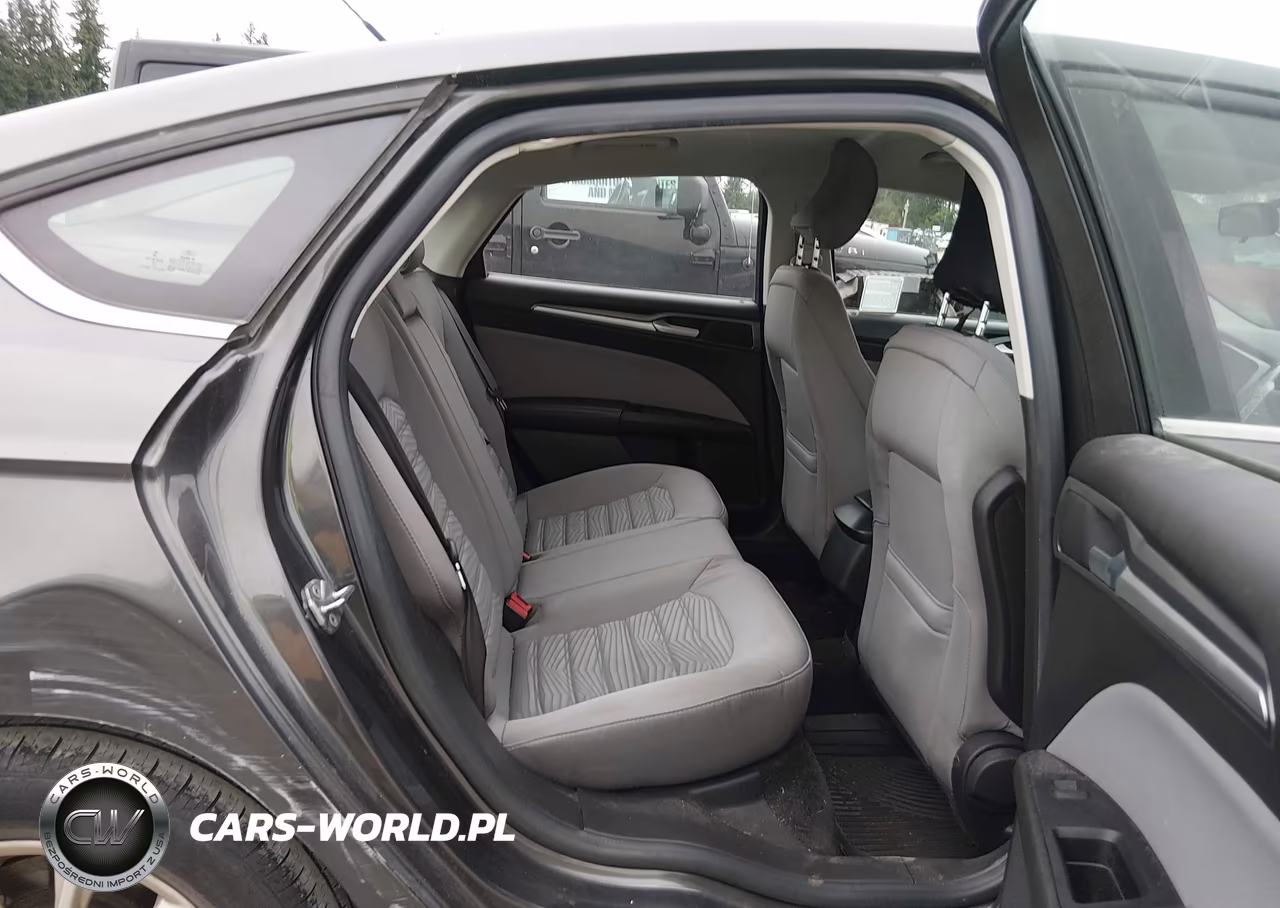2016 Ford Fusion S VIN:3FA6P0G78GR215957 - 8