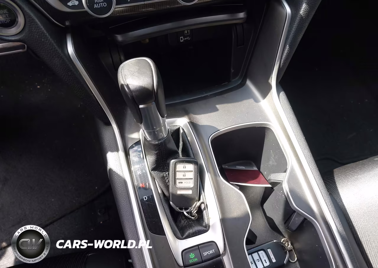 2019 Honda Accord Sport VIN:1HGCV1F34KA111011 - 11
