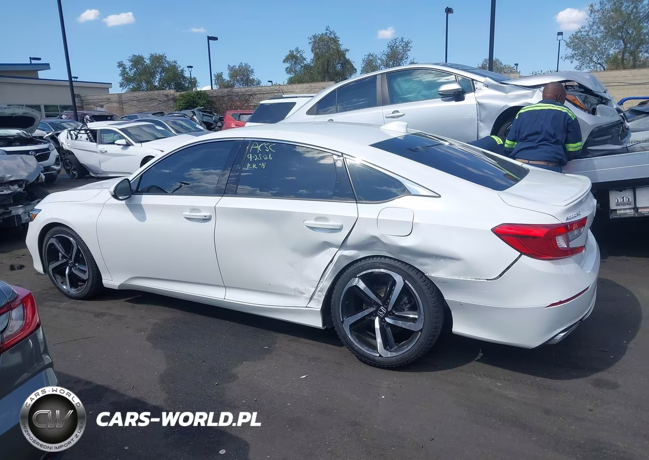 2019 Honda Accord Sport VIN:1HGCV1F34KA111011 - 15