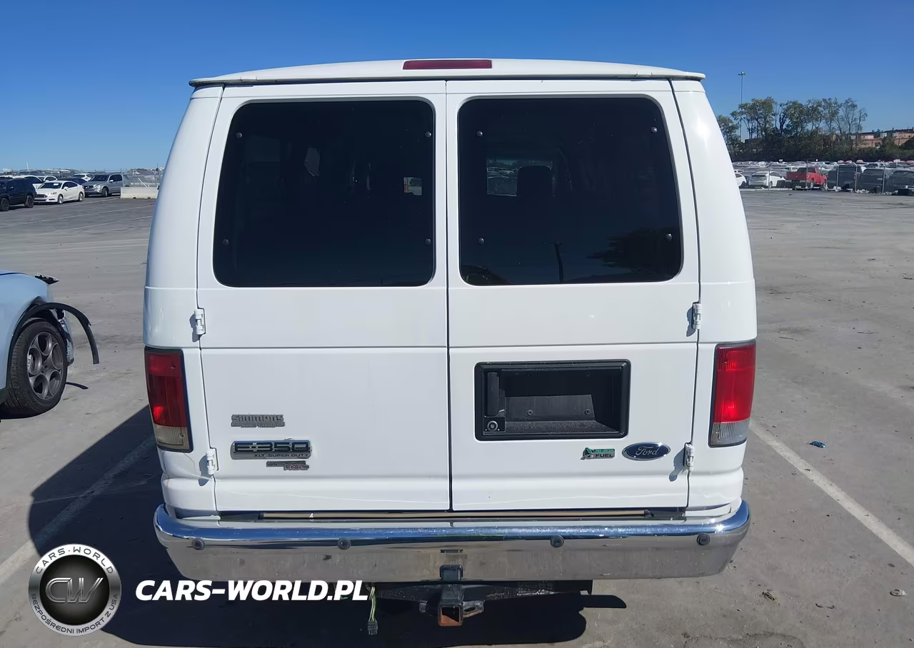 2014 Ford E-350 Super Duty Xlt VIN:1FBNE3BLXEDA15108 - 16