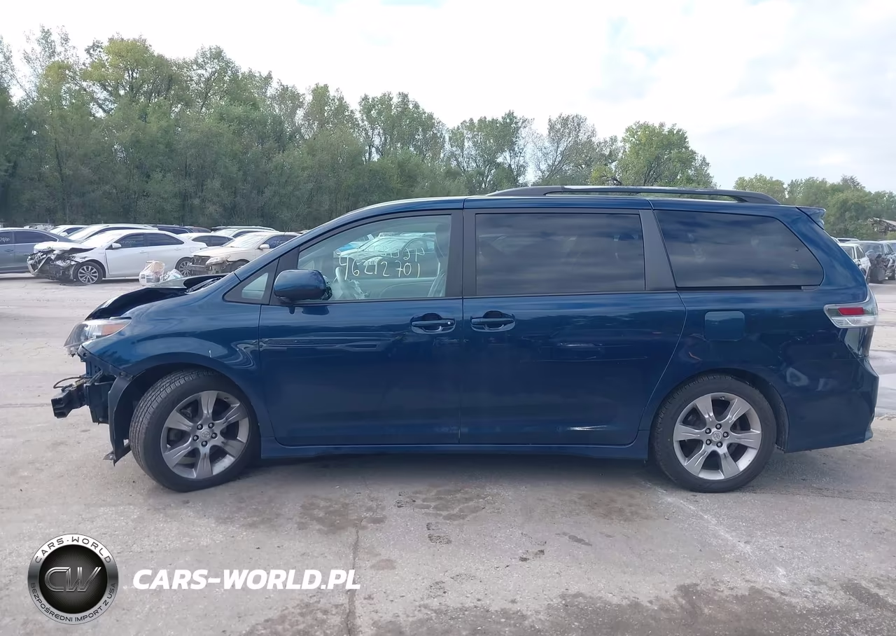 2011 Toyota Sienna Se VIN:5TDXK3DC0BS039024 - 15