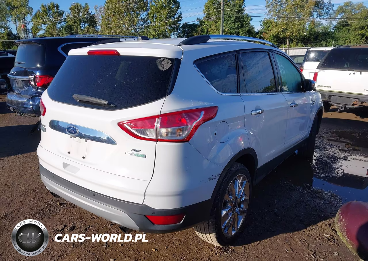 2015 Ford Escape Se VIN:1FMCU0GX9FUC34123 - 4