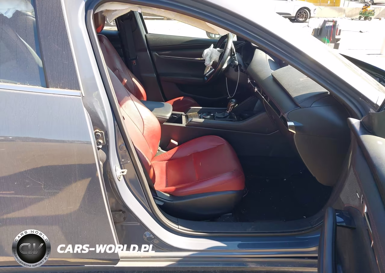 2022 Mazda Mazda3 Carbon Edition VIN:JM1BPALL8N1502644 - 5