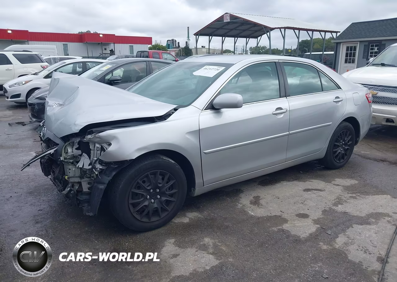 2010 Toyota Camry Le VIN:4T1BF3EK7AU090711 - 2