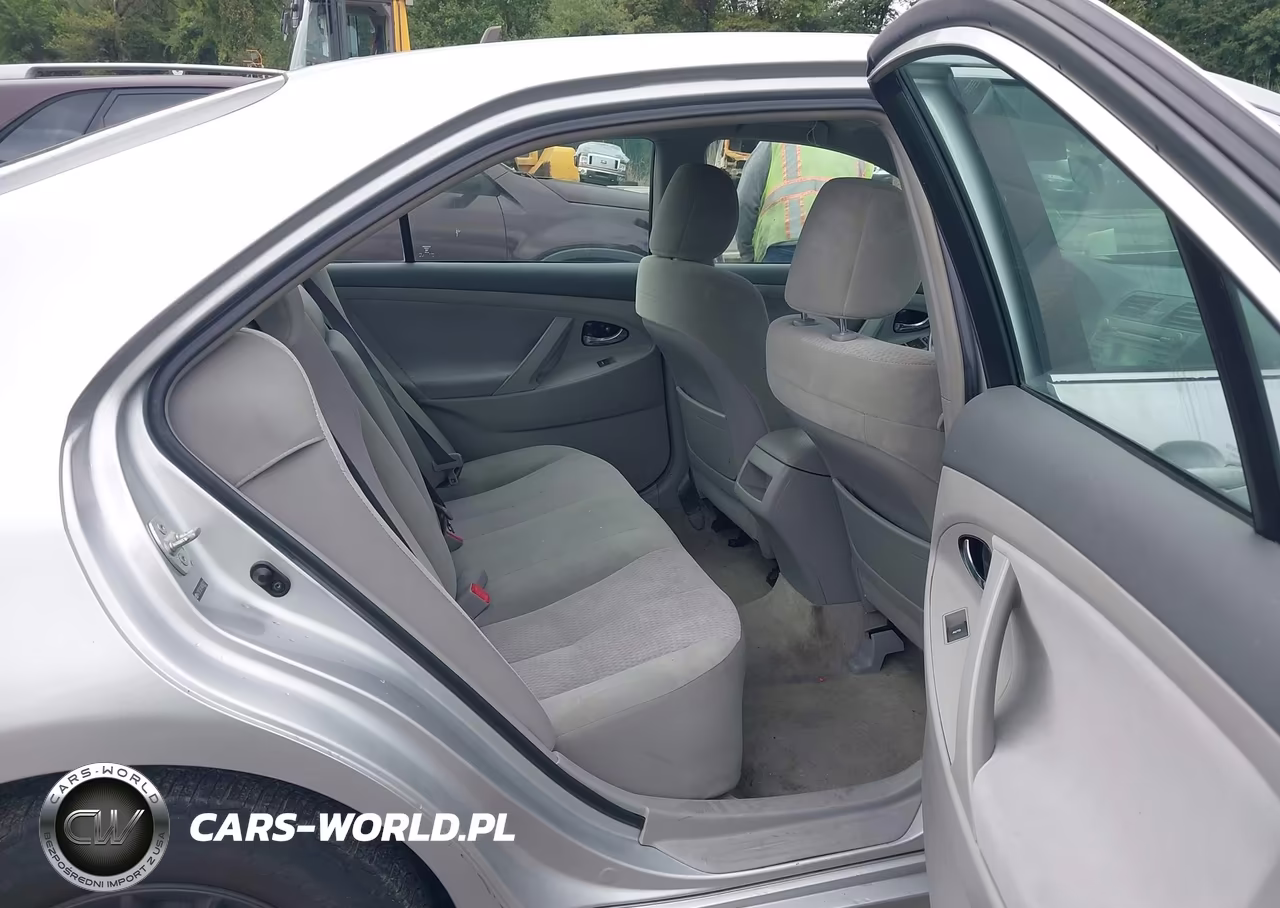 2010 Toyota Camry Le VIN:4T1BF3EK7AU090711 - 8
