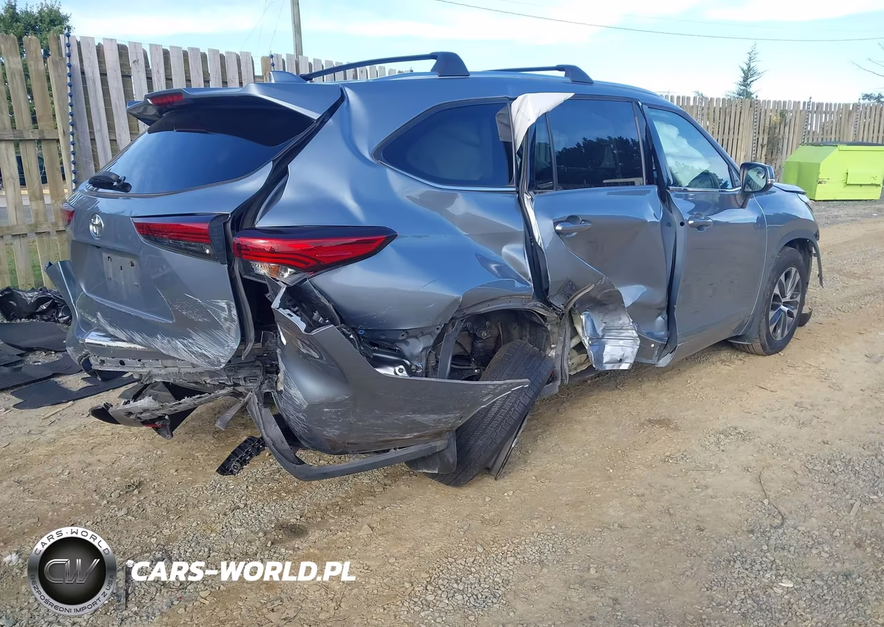 2020 Toyota Highlander Xle VIN:5TDGZRBH9LS009616 - 4