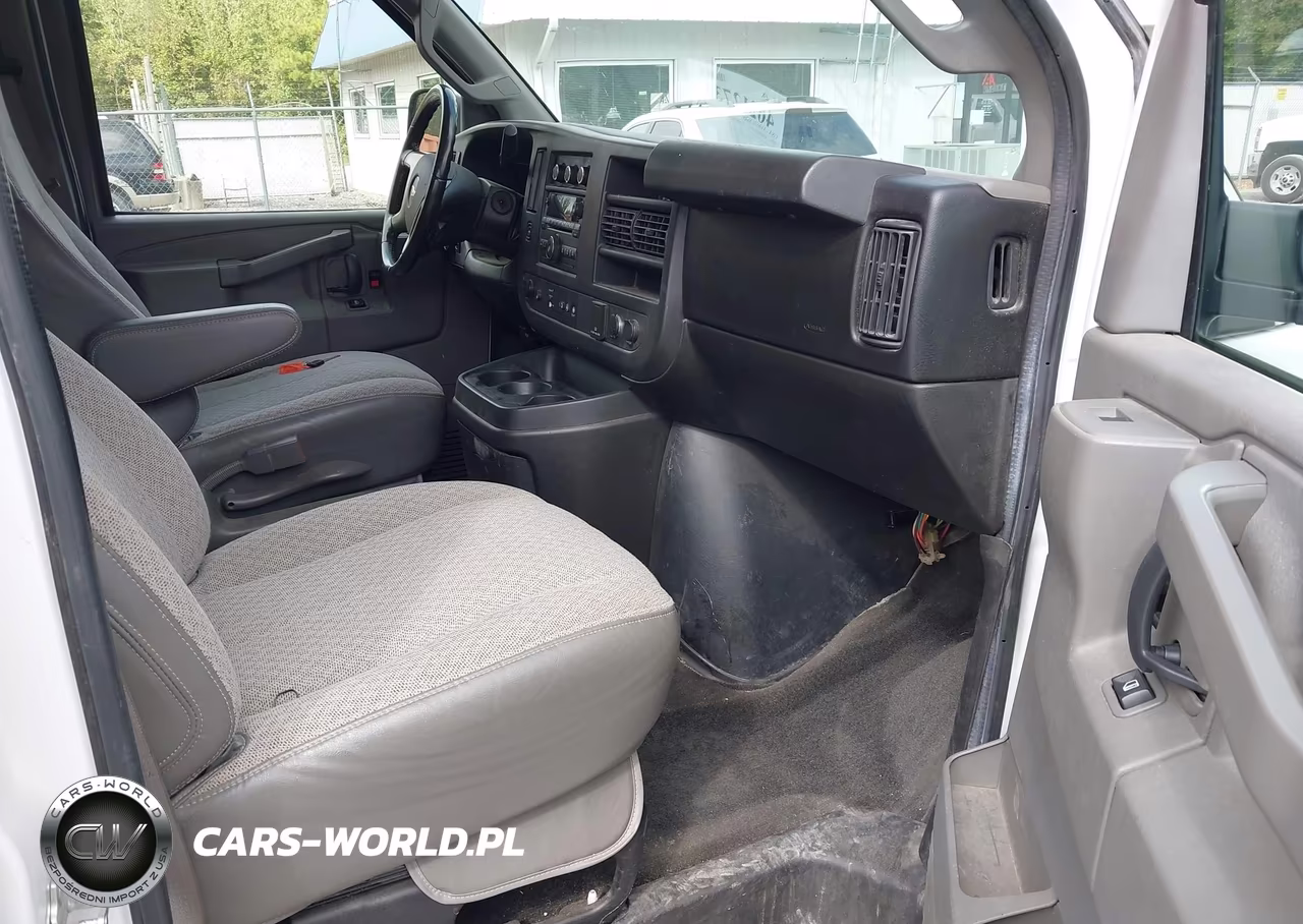 2016 Chevrolet Express 2500 Ls VIN:1GAWGEFGXG1281972 - 5