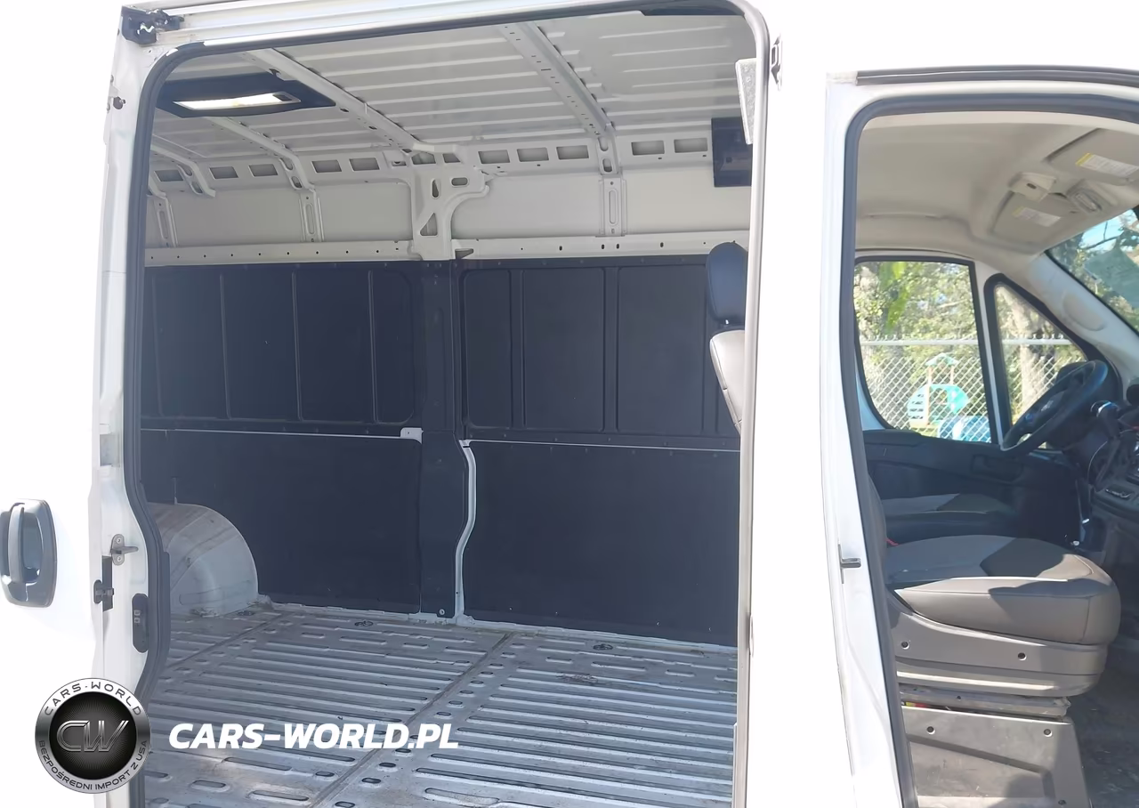 2025 Ram Promaster 3500 VIN:3C6MRVHG7SE548634 - 8