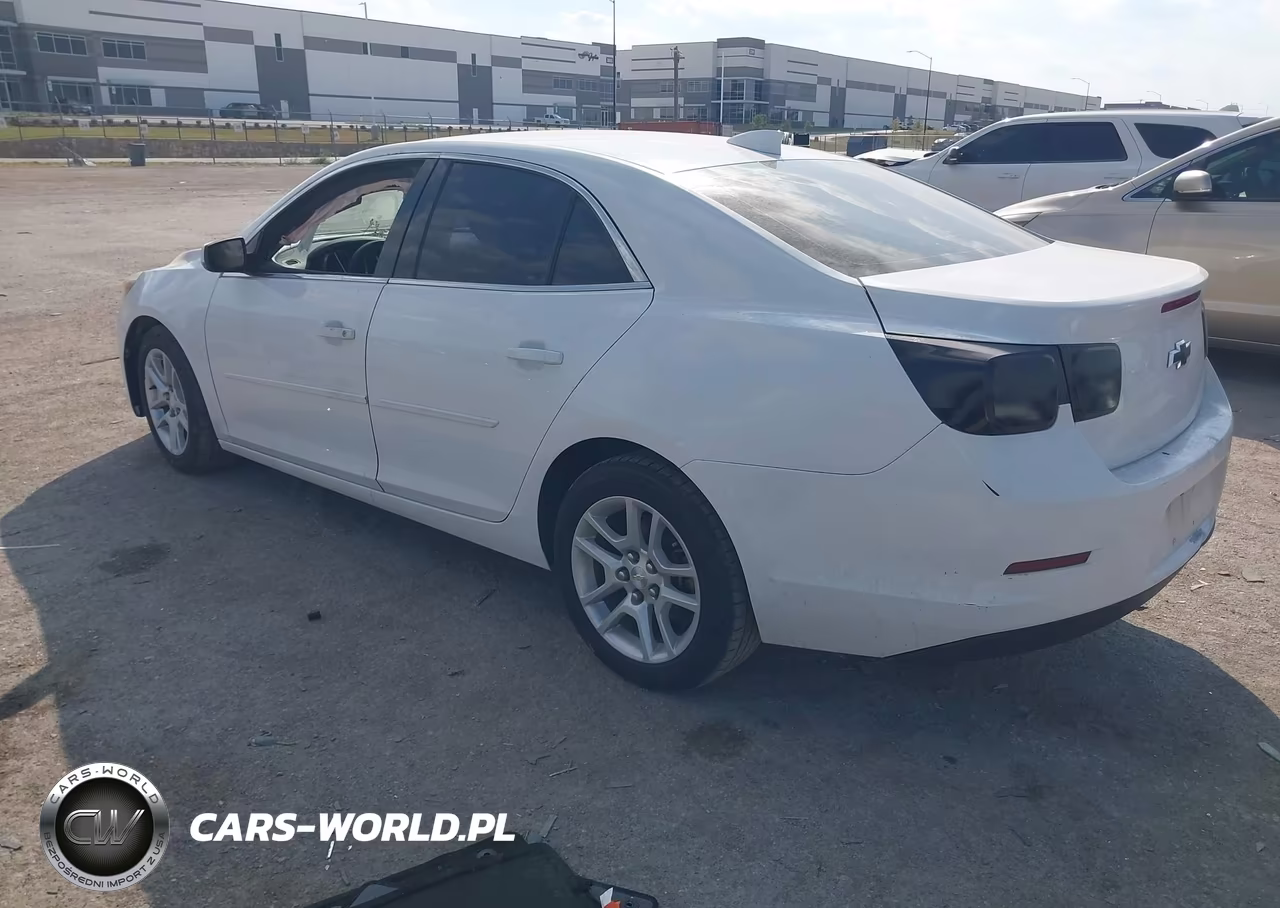 2015 Chevrolet Malibu 1Lt VIN:1G11C5SL1FF245548 - 3