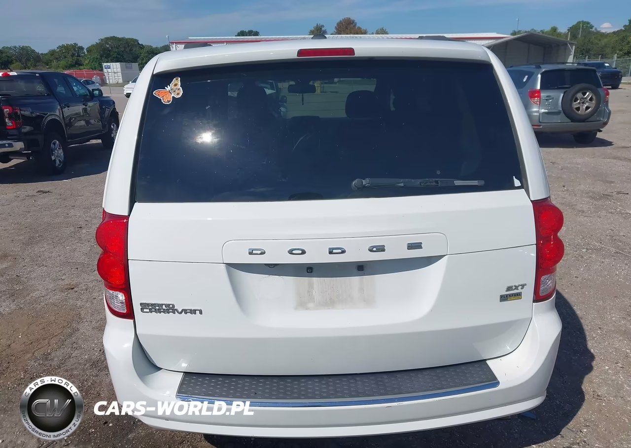 2019 Dodge Grand Caravan Sxt VIN:2C4RDGCGXKR619842 - 16