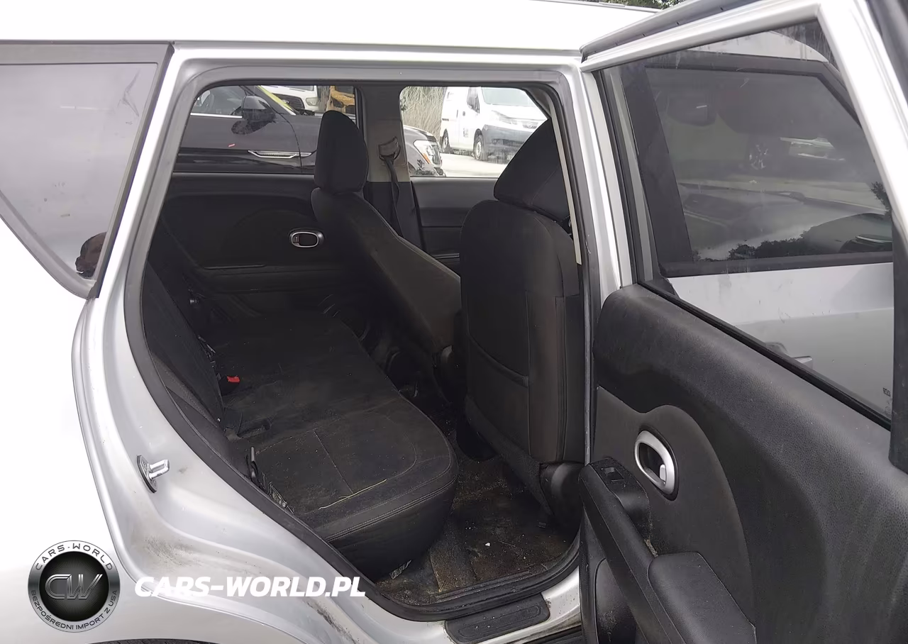 2014 Kia Soul VIN:KNDJN2A27E7744503 - 8