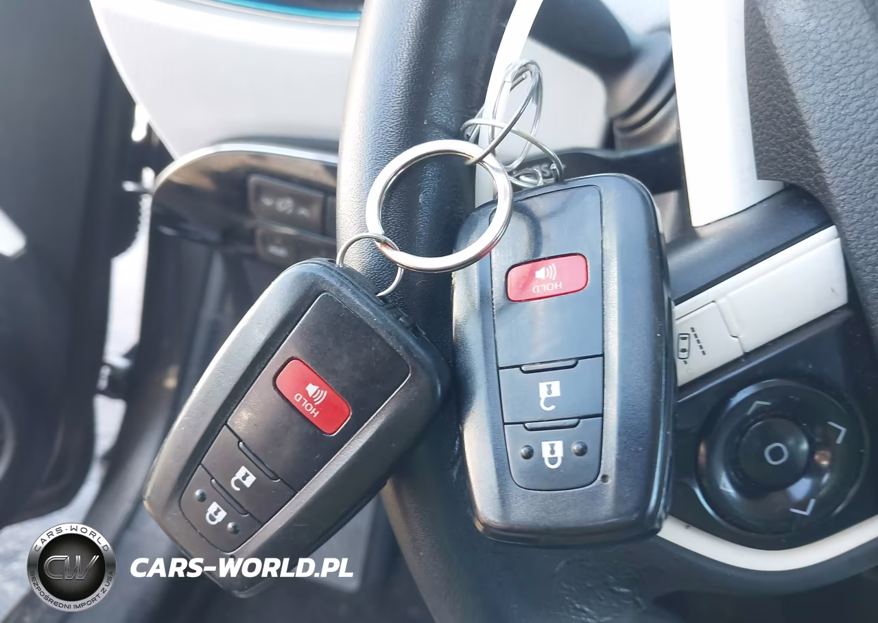 2017 Toyota Prius Four VIN:JTDKARFU7H3541237 - 11
